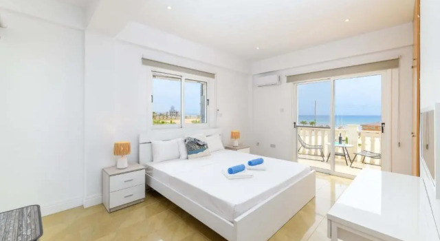 Sirens Beach House, Забронировать Отель Отели Айия-Напа с парковкой, рядом с Пляж Айя-Фекла, Парковка