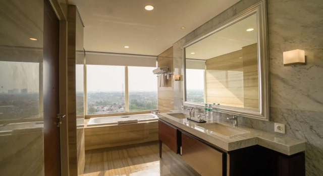 Люкс Swiss-Belhotel Serpong