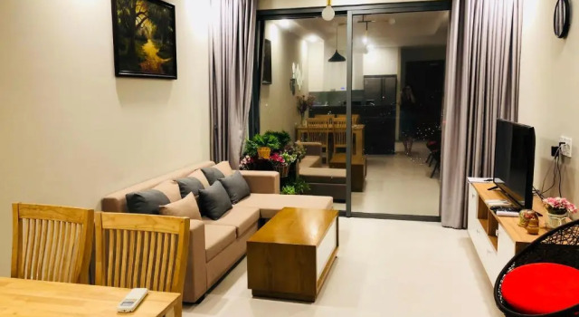Gold View APT1/2bed/2bath/free pool and Gym