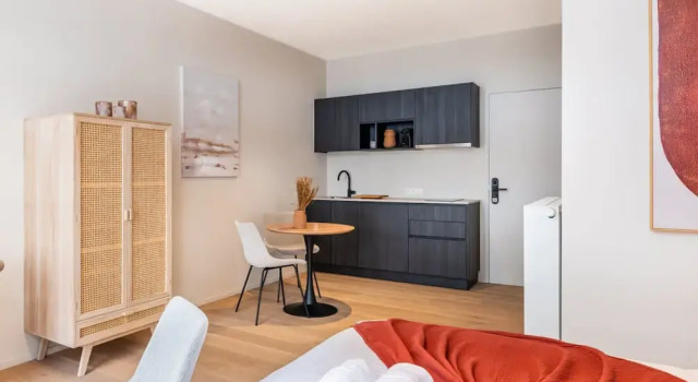Stylishly Renovated Studio in Ghent s Lively Center
