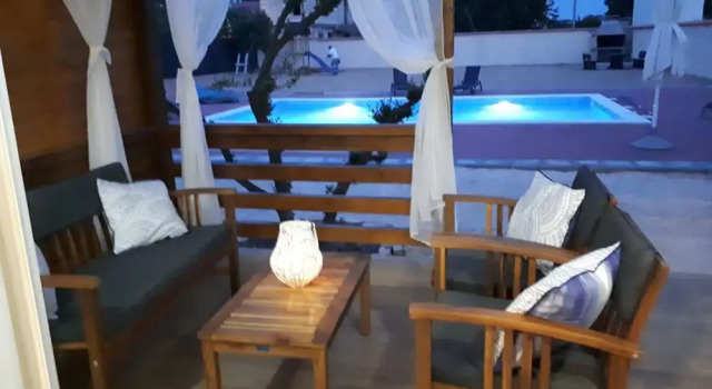 Lovely Home in Drage With Swimming Pool, 预订 酒店 德拉格 Zadar County