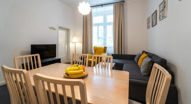 Little Tom Apartments, Rezerwuj Apartament Hotele w Praga z parkingiem, w pobliżu Strahov Stadium, Parking