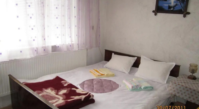 Guest House Chobaka, Buchen Sie Pension Trigrad Smoljan, in der Nähe von Teufelsrachenhöhle