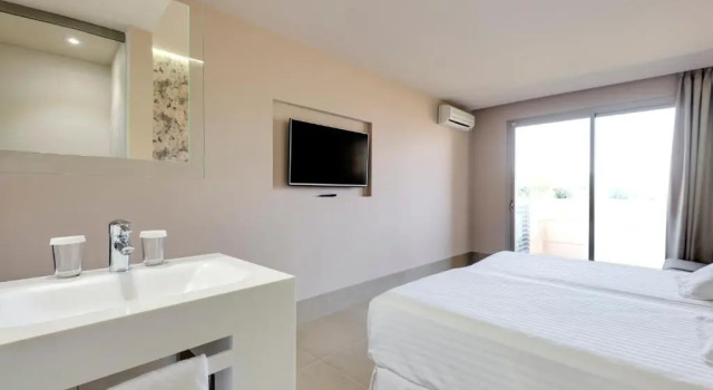 Двухместный номер с террасой Occidental Ibiza - All Inclusive