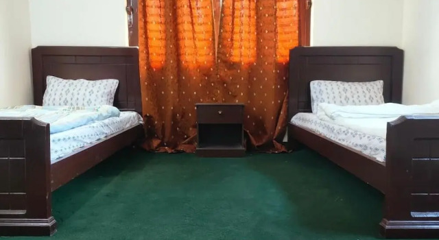 Guest House, Забронировать Гостевой дом Отели Скарду с парковкой, Парковка