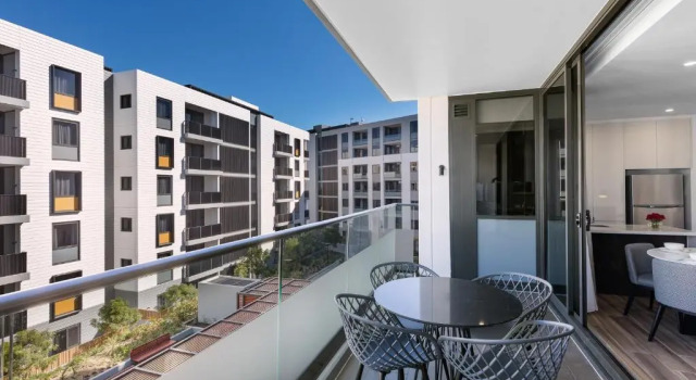Люкс Luxury с 2 комнатами Meriton Suites Sydney Airport