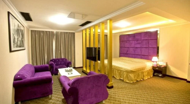Yiya Business Hotel, Varaa Hotelli Edulliset hotellit kohteessa Shandong