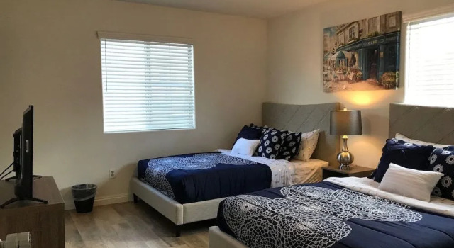 Downtown LA Comfortable Bedrooms, Забронировать Отель Отели Лос-Анджелеса 3 звезды, 3*