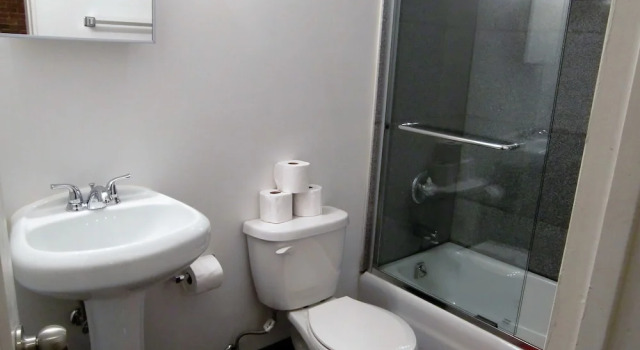 Четырёхместная студия Studios Midtown Manhattan