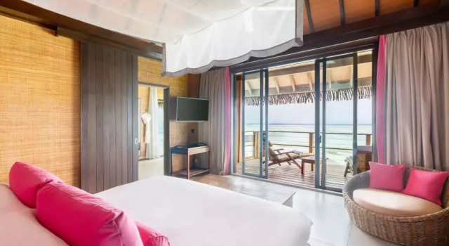 Семейный Overwater Люкс с панорамным видом Club Med Kani