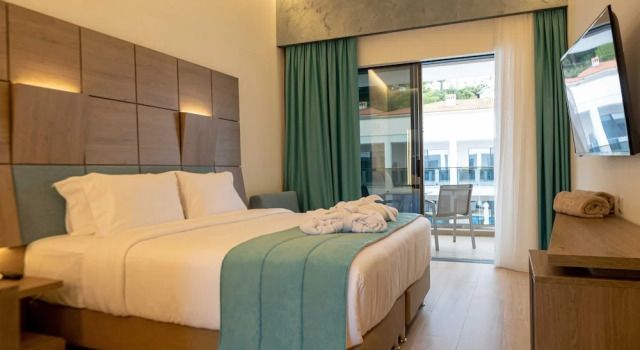 Номер Deluxe Mirror Hotel