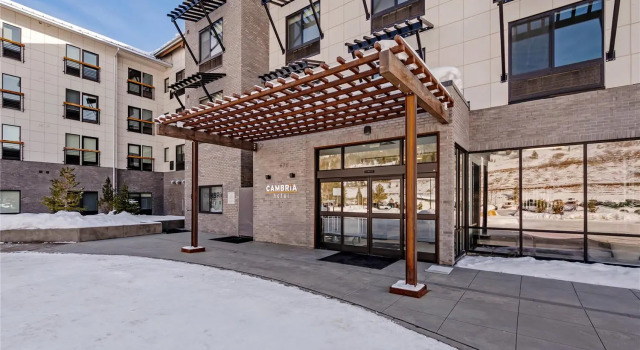 Cambria Hotel Copper Mountain, Забронировать Отель Отели Коппер-Маунтин с парковкой, Парковка