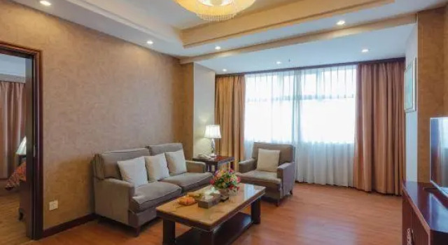 Taishan Gaoye Hotel, Book Hotel Taishan Guangdong