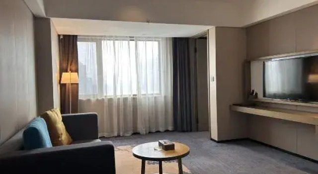 Люкс Dongfang Ruyi Hotel