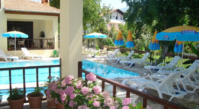 Вилла Superior Begonville Villa
