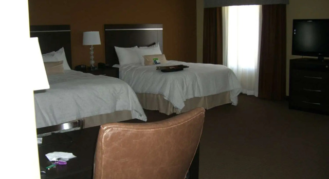 Люкс Hampton Inn and Suites Pueblo/North
