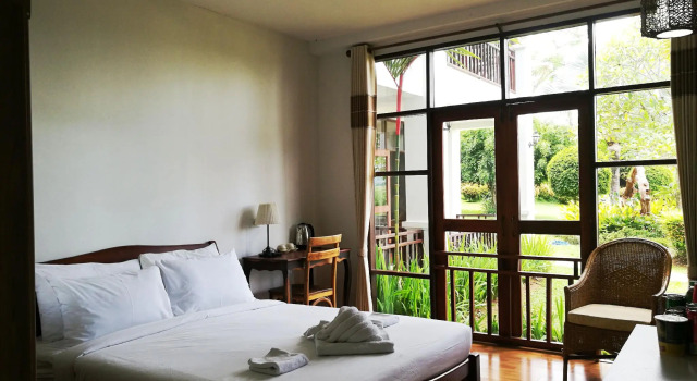 Gin's Maekhong View Resort & Spa