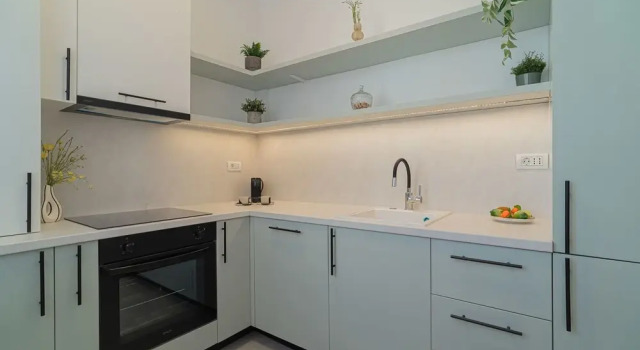 Апартаменты Vibrant & Spacious 3BR Condos on Amzei Square