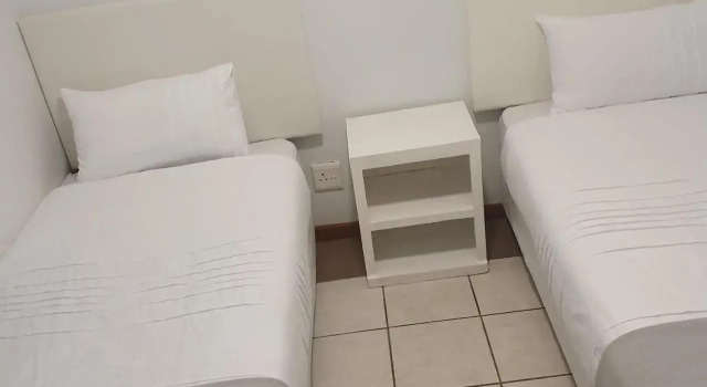 Silver Oaks in Centurion next to Gautrain station, Buchen Sie Hotel Centurion 
