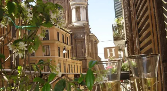 Domus Borromini, Забронировать Отель Спанья Рим, рядом с Посольство США в Риме