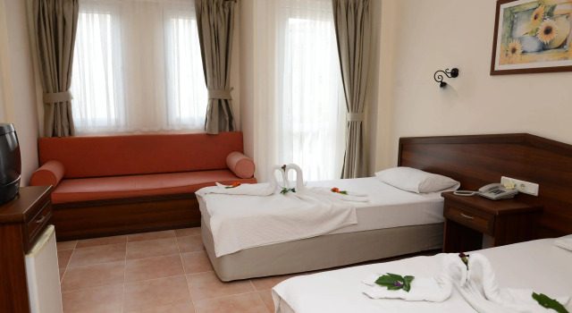 Karbel Beach Hotel