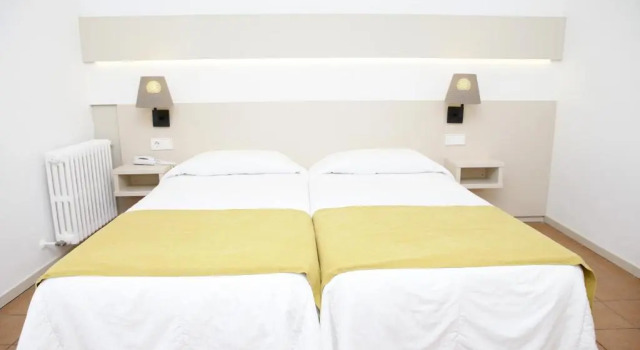 Hotel Ubaldo, Забронировать Отель Кадакес Cap de Creus Nature Reserve