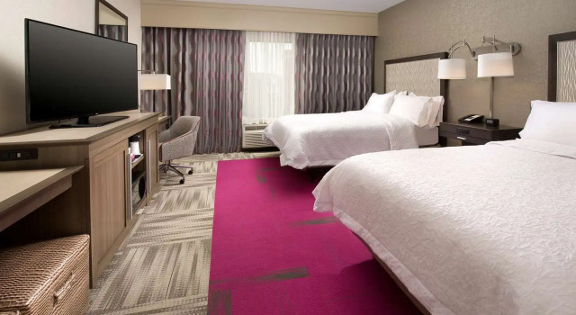 Номер Standard Hampton Inn Louisville East Hurstbourne