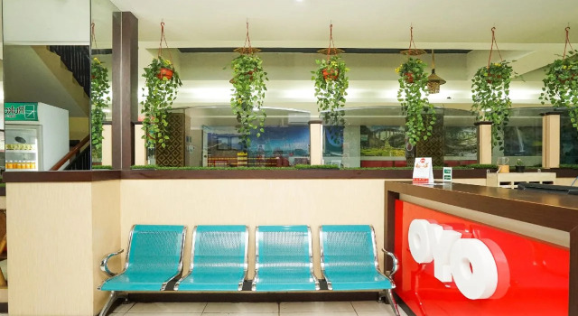 OYO 277 Rukotel, Buchen Sie Hotel Surabaya Jawa Timur, in der Nähe von Hi-Tech Mall