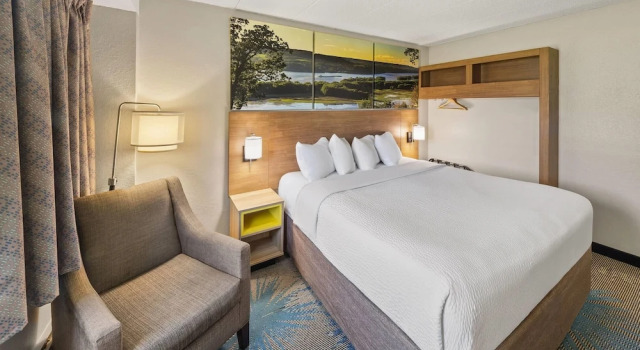 Номер Economy Days Inn by Wyndham Winona