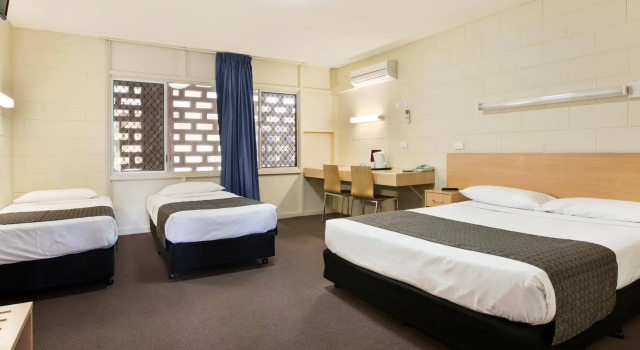 Dalrymple Hotel, Rezervați Hotel Townsville Queensland
