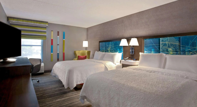 Четырёхместный номер Standard Hampton Inn Olive Branch