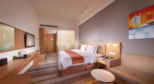 Номер Standard Holiday Inn Express Chengdu Huanhuaxi by IHG