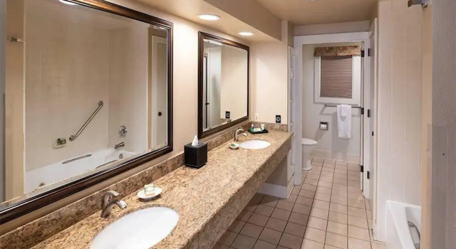 Люкс Luxury Harris Ranch Resort