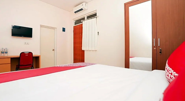 Номер Standard Hotel O Menjangan Residence at Citraland 1