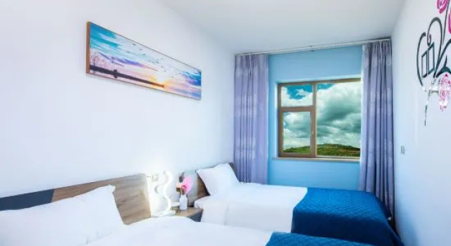 Люкс Comfort Fuxian Lake Hi Villa