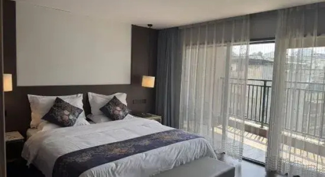 Люкс Business Kaili Shimao Hotel