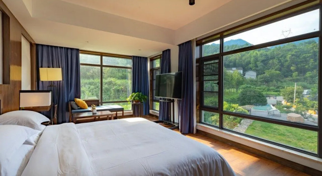 Wulingyuan Heart Awakening Lodge