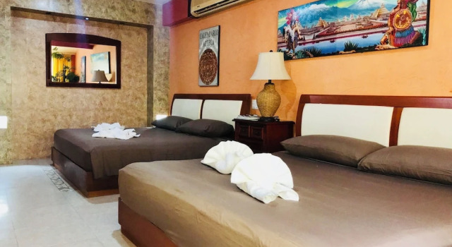 Beautiful 8 People Townhouse Villa Located in Playacar Phase 2, Rezervasyon Villa Playacar Quintana Roo