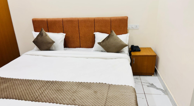 Номер Standard Hotel Venus Stays Near Prestige College Bhopal
