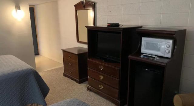 Stepping Inn, Book Hotel Scott City Kansas