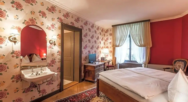 Номер Superior Grandhotel Giessbach