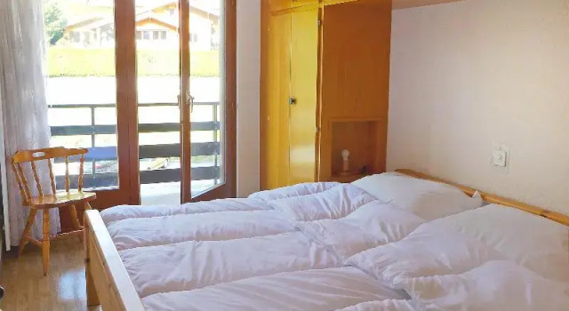 Apartment Les Platanes I5, Prenota Appartamento Hotel a Canton Vallese con parcheggio, Parcheggio