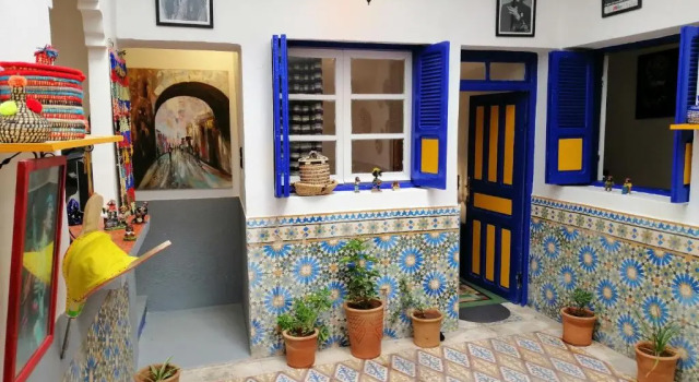 Berber Hostel, Rezerwuj Hostel As-Suwajra 