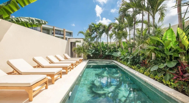 Коттедж Luxurious 6 Br in Canggu 400m to Beach
