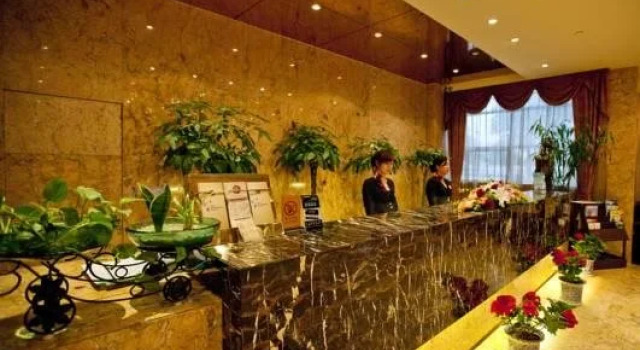 Tieliu Business Hotel