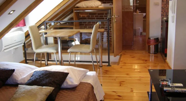 Студия Split Artistic Apartments