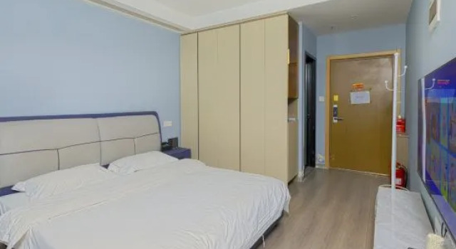 Люкс Gangzhibao Homestay (Jinrong Plaza)