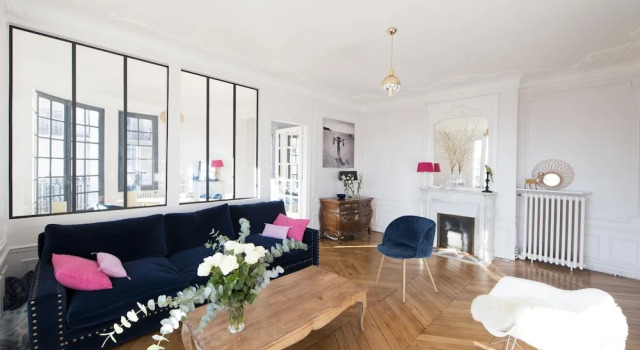 Cosy by the Seine, Забронировать Отель Париж Иль-де-Франс, рядом с Maison de Balzac