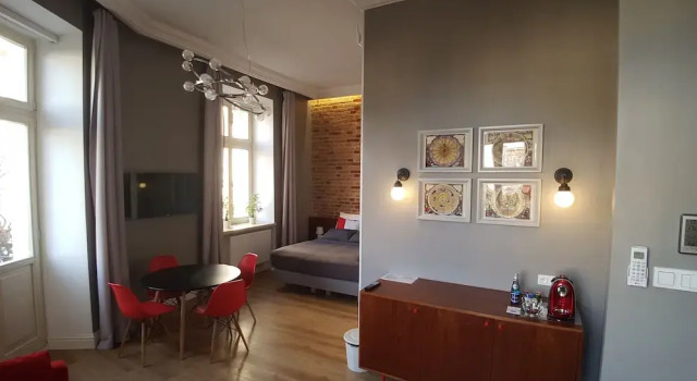 Апартаменты Superior с балконом Apartamenty Czapskich
