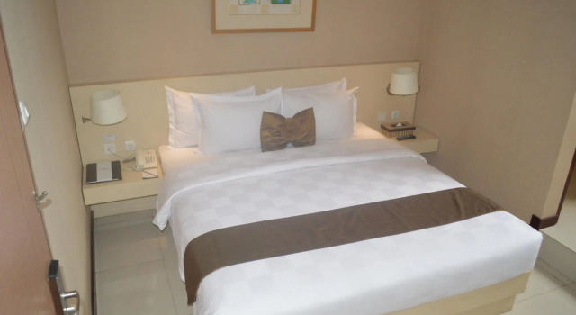 Семейный номер Standard Hotel Scarlet Kebon Kawung